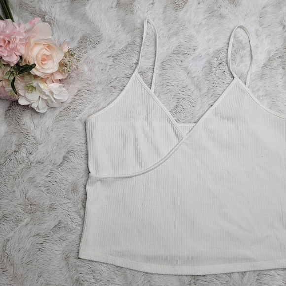 Basics By Pacsun White Ribbed V Neck Cami Tank Top Size L - Picture 2 of 11